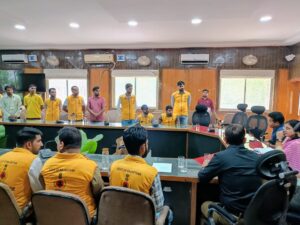 जिला कलक्टर ने ली सिविल डिफेंस की बैठक